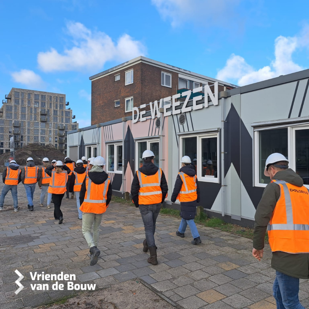 Loopbaanoriëntatiecarrousel Vrienden van de Bouw bij De Weezen