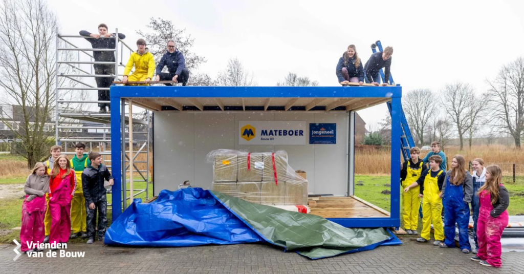 Praktijkleren in een zeecontainer